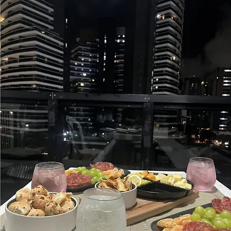 Flat Beira Mar - *